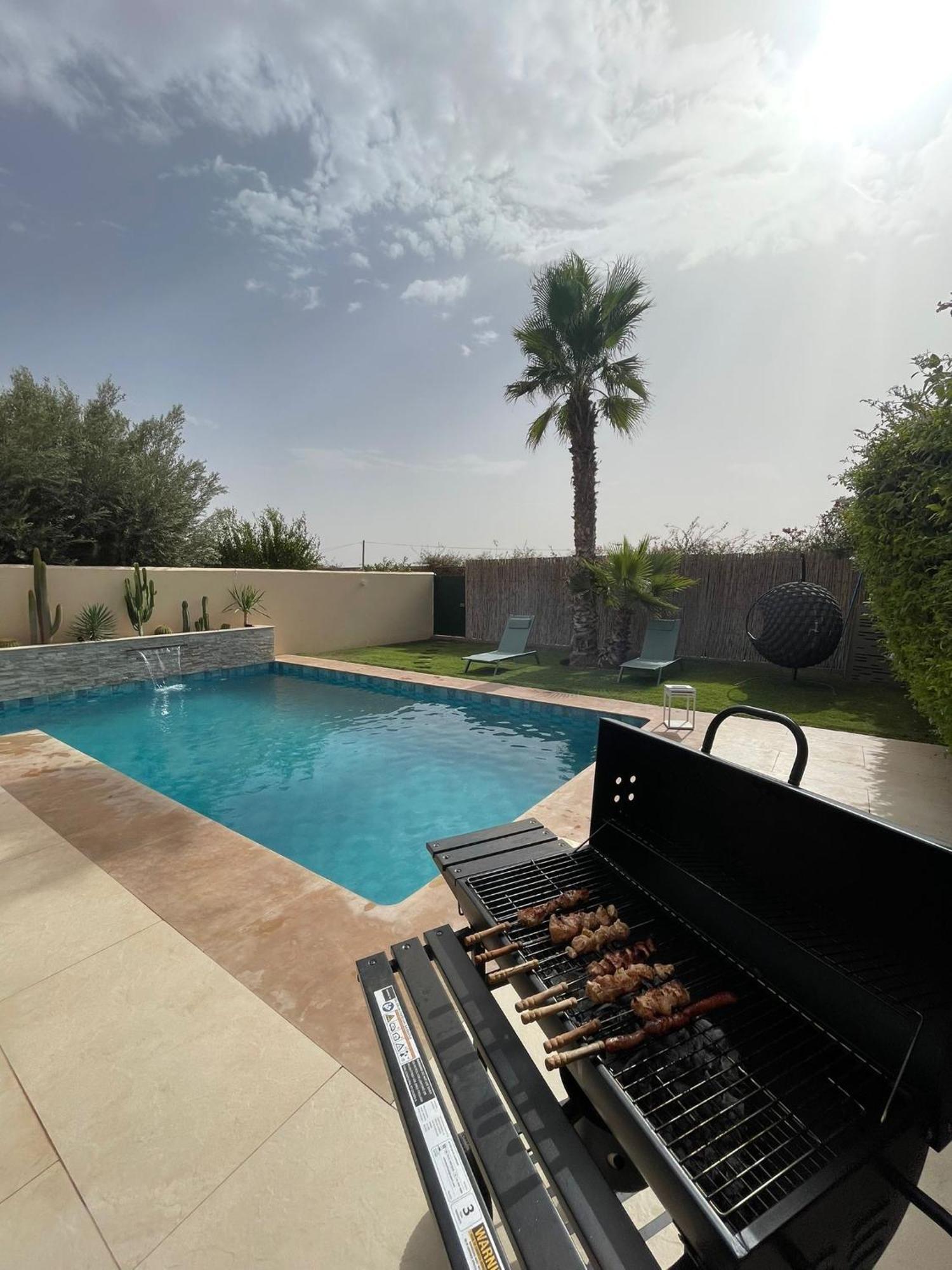 Superbe Détente Piscine Privée Sans Vis-à-vis *